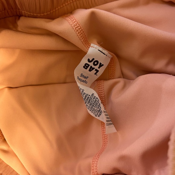 JoyLab Shorts - Picture 2 of 4